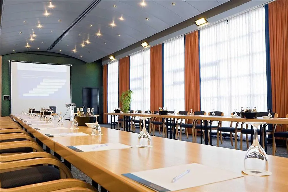 Novotel Hannover 4*,